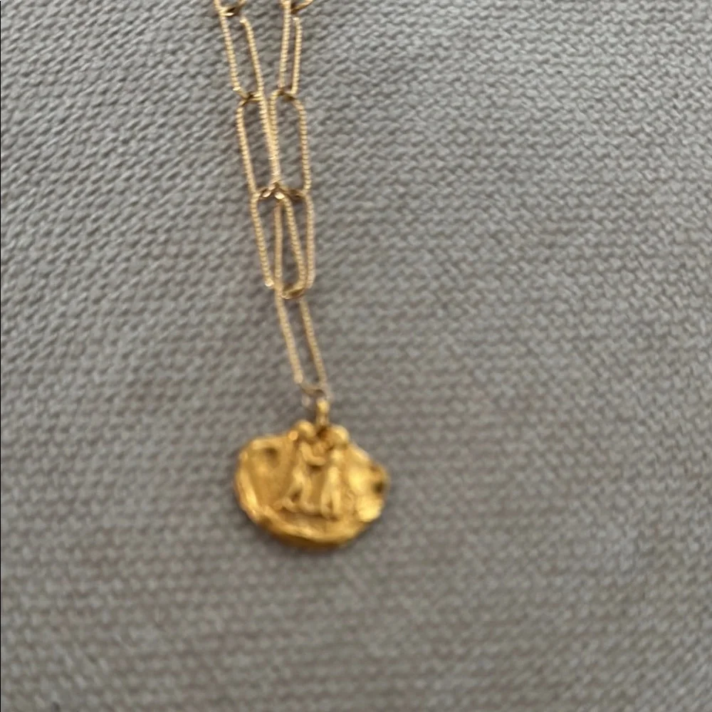 NIB Aligheri Gemini twins necklace with link chain. Sold out - Picture 3 of 4